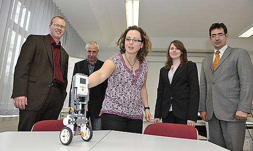 selbst-stehender Roboter